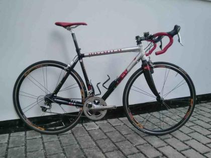 rennrad klingel lenkerende riderace Rennrad- und Gravelbike Retro Klingel – radzeug.de main image 0